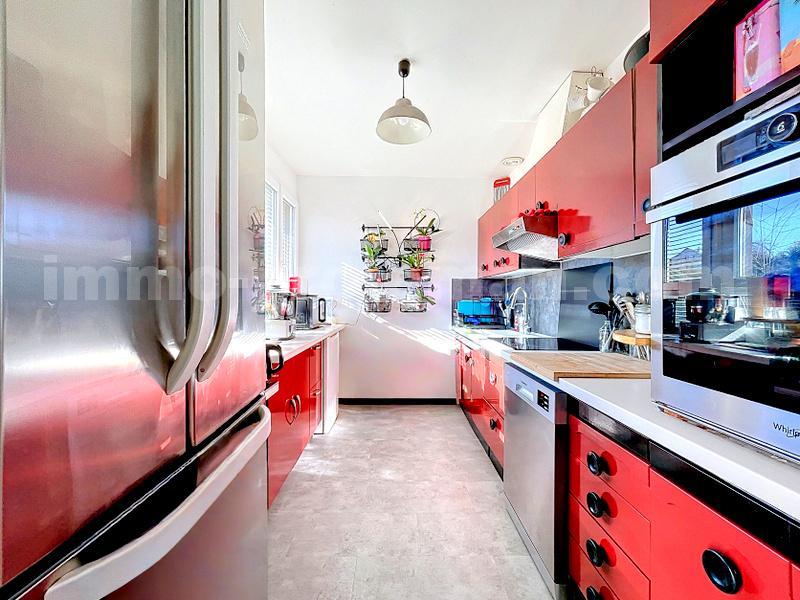 Maison - 142 m² - 5 pièces