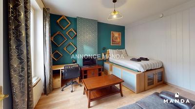 Studio - 30 m² - 1 pièce