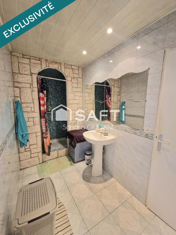 Maison - 82 m² - 5 pièces