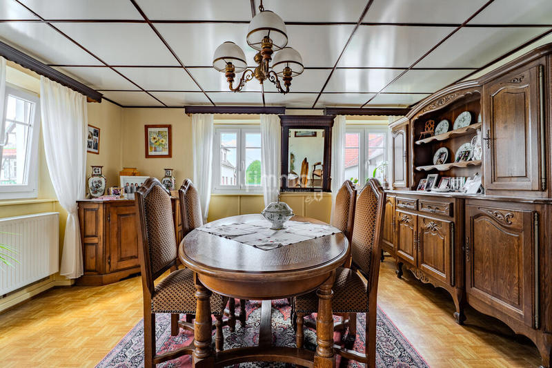 Maison - 162 m² - 6 pièces