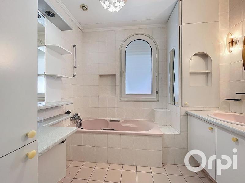 Maison - 104 m² - 5 pièces