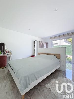 Maison - 111 m² - 4 pièces