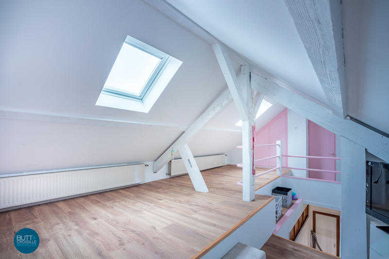 Maison - 390 m² - 11 pièces