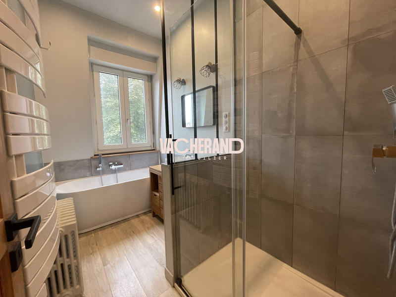 Maison - 140 m² - 7 pièces