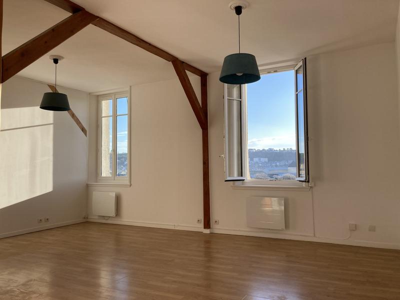 Appartement - 75 m² - 3 pièces