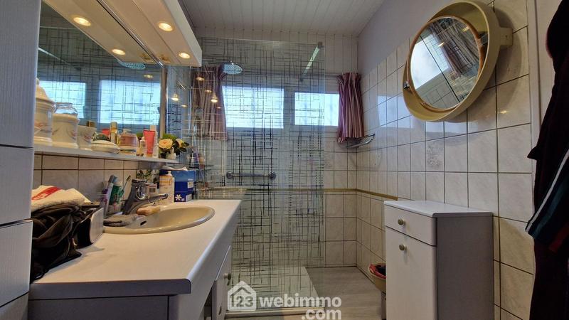 Maison - 106 m² - 5 pièces