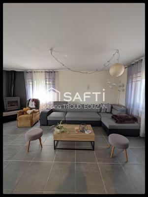 Maison - 110 m² - 6 pièces