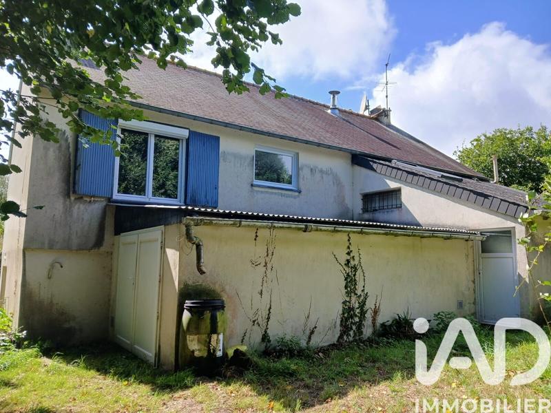 Maison - 96 m² - 5 pièces