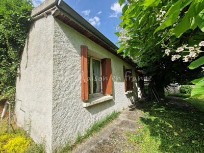 Maison - 89 m² - 6 pièces
