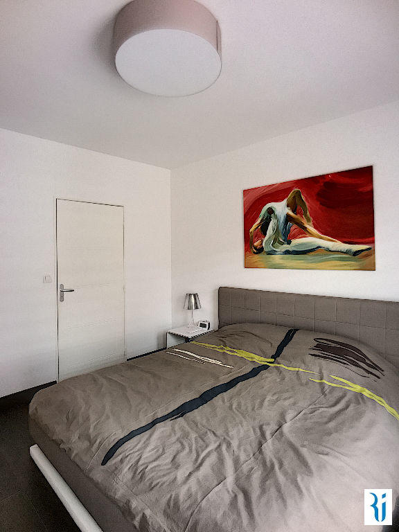 Appartement - 91 m² - 3 pièces