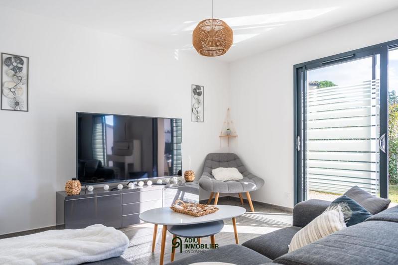 Villa - 90 m² - 4 pièces