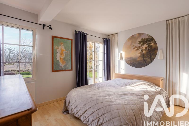Maison - 206 m² - 8 pièces