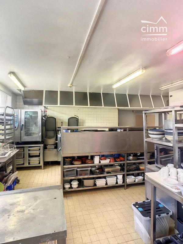 Immeuble - 1 166 m²