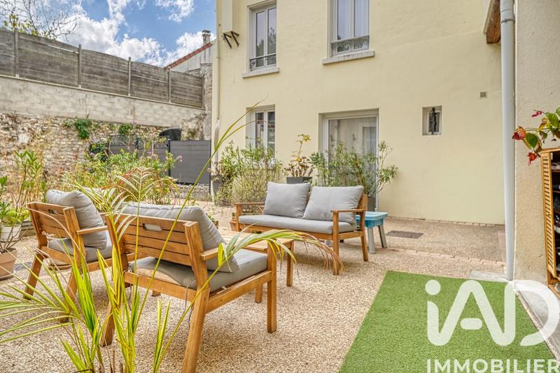 Maison - 97 m² - 5 pièces