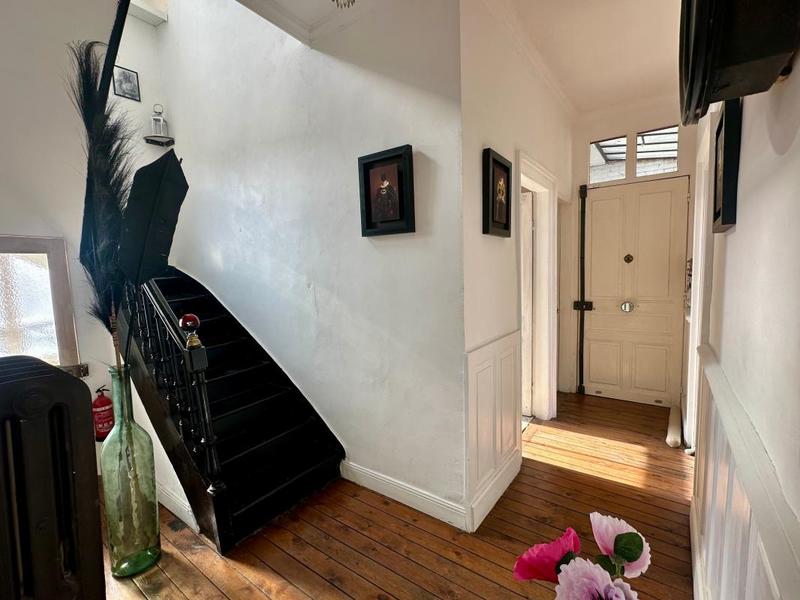 Villa - 194 m² - 8 pièces