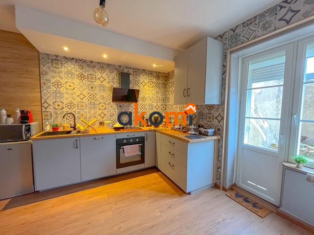 Appartement - 85 m² - 3 pièces