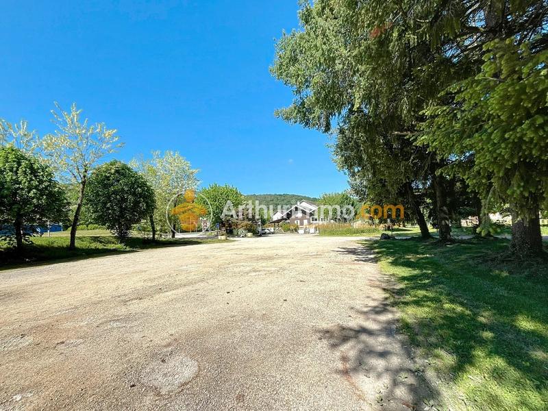 Magasins - 440 m² - 5 pièces