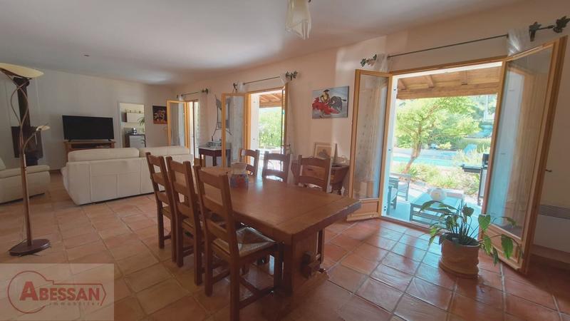 Maison - 182 m² - 6 pièces