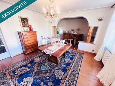 Maison - 191 m² - 7 pièces