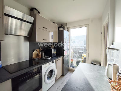 Appartement - 103 m² - 6 pièces