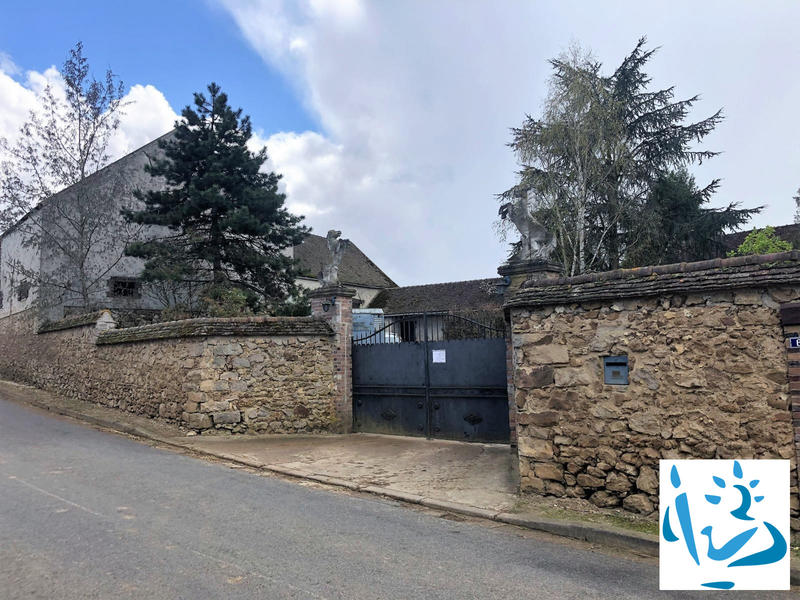 Maison - 205 m² - 7 pièces