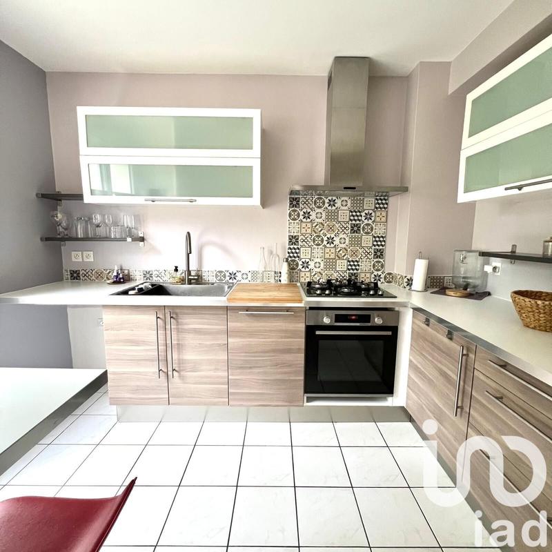 Maison - 90 m² - 5 pièces