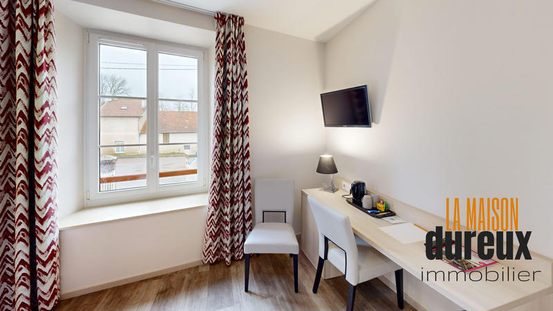 Fonds de commerce - 763 m²