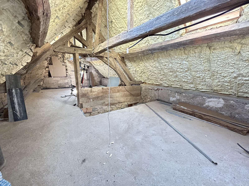 Maison - 220 m² - 10 pièces