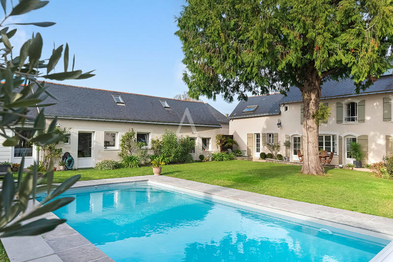 Maison - 190 m² - 7 pièces