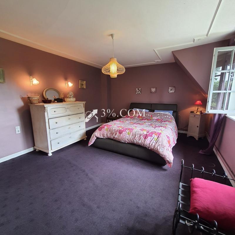 Pavillon - 170 m² - 9 pièces