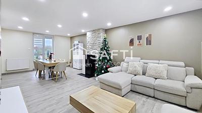 Maison - 108 m² - 5 pièces