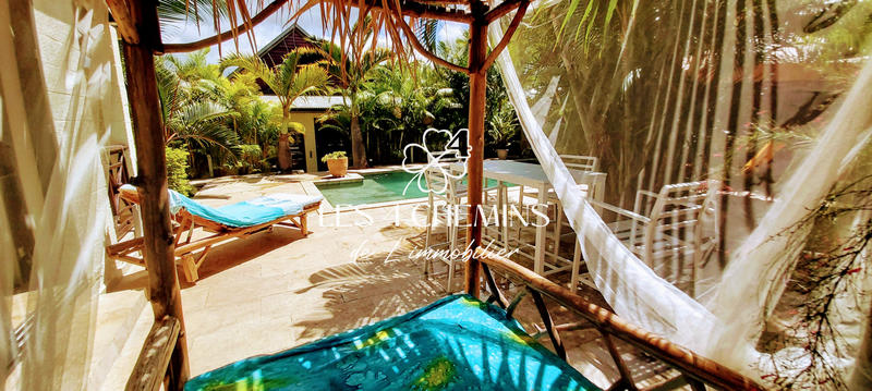 Villa - 220 m² - 6 pièces