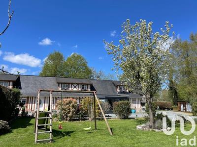 Maison - 200 m² - 7 pièces