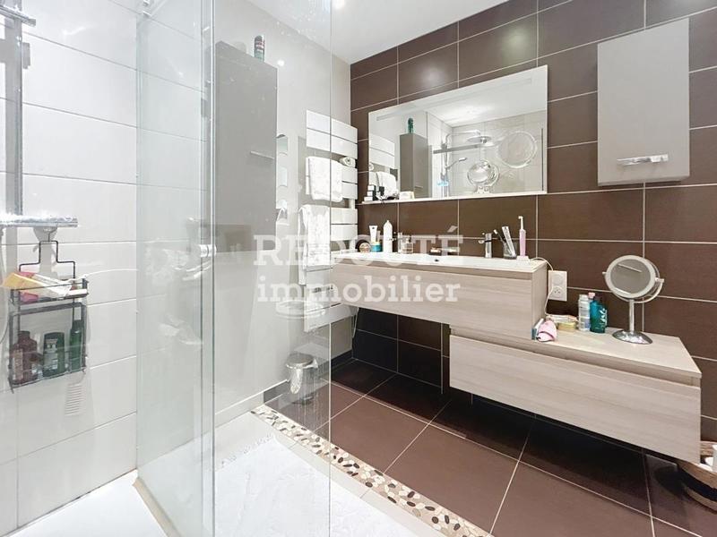 Maison - 87 m² - 4 pièces