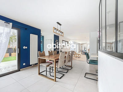 Maison - 172 m² - 6 pièces