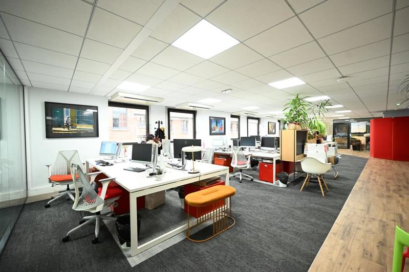 Bureau - 339 m² - 9 pièces