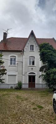 Maison - 207 m² - 6 pièces