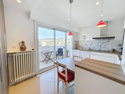 Appartement - 124 m² - 5 pièces