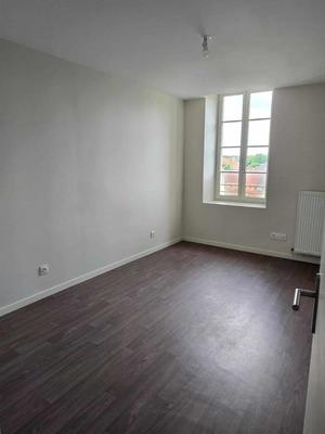 Appartement - 82 m² - 3 pièces