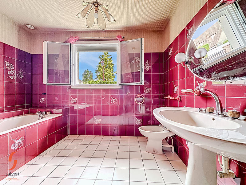 Maison - 196 m² - 5 pièces