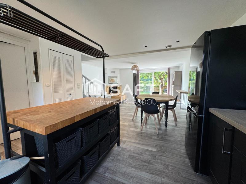 Maison - 81 m² - 4 pièces