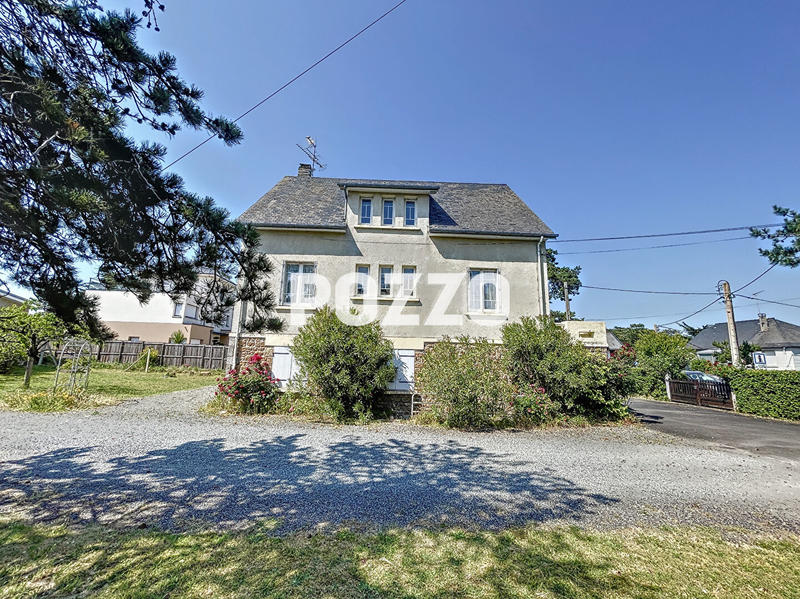 Maison - 166 m² - 8 pièces