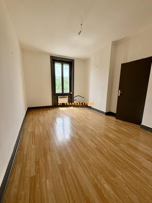 Appartement - 42 m² - 3 pièces