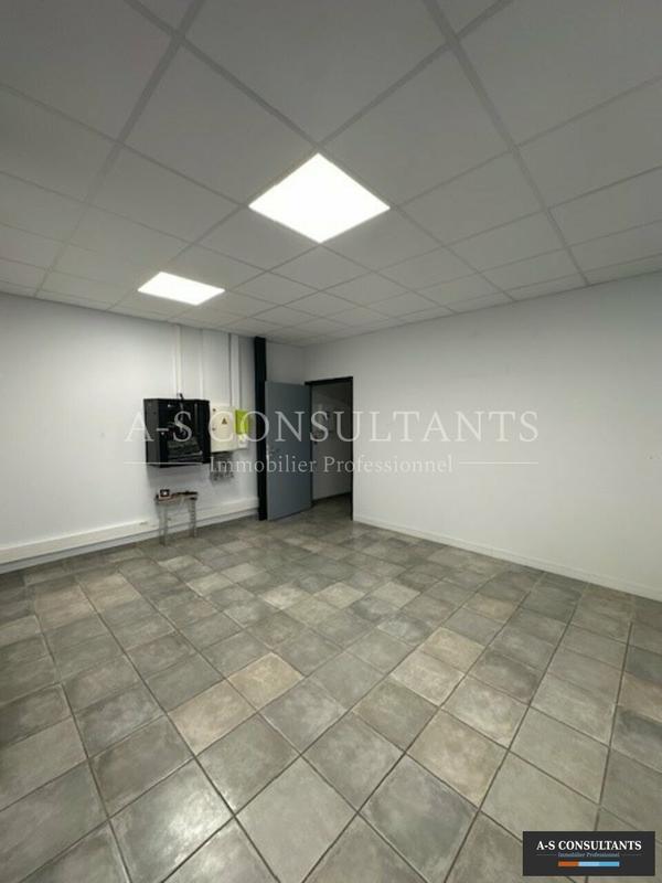 Local commercial - 178 m²