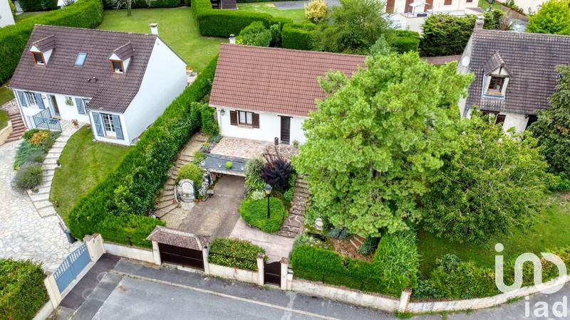 Maison - 95 m² - 4 pièces