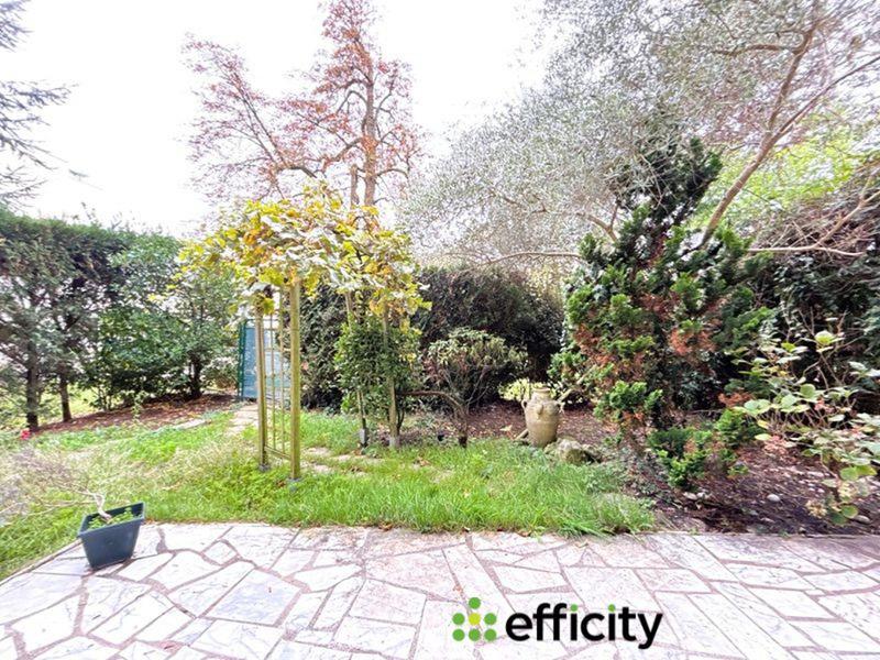 Appartement - 93 m² - 4 pièces