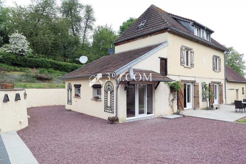 Maison - 150 m² - 5 pièces
