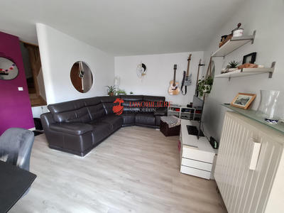 Maison - 75 m² - 5 pièces