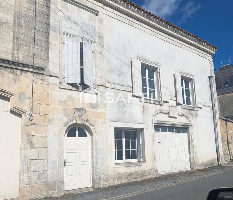 Maison - 104 m² - 4 pièces