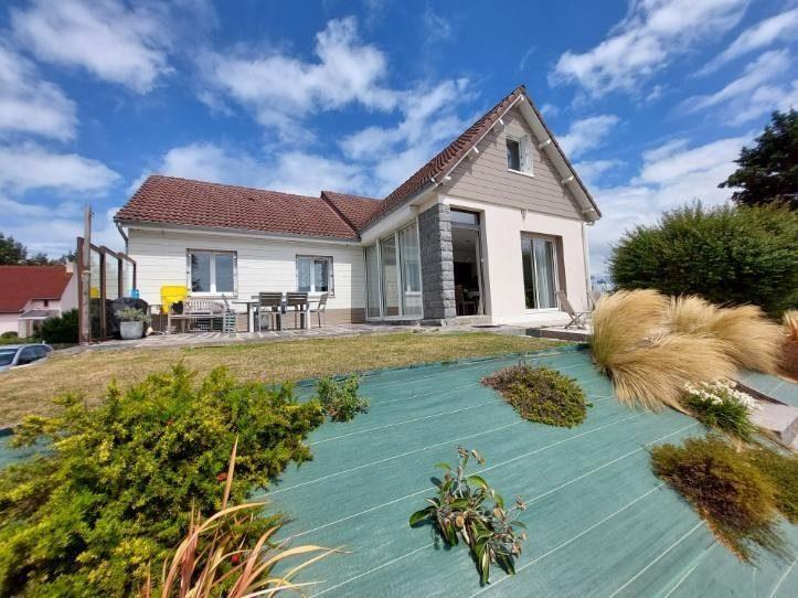 Maison traditionnelle - 129 m² - 6 pièces